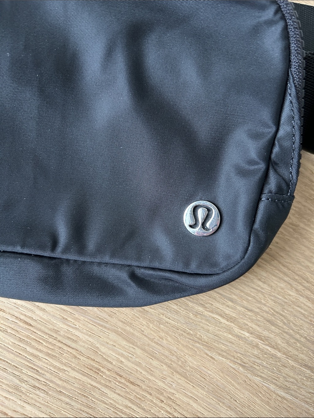Lululemon Athletica Crossbody Bag - Black - Picture 3 of 9